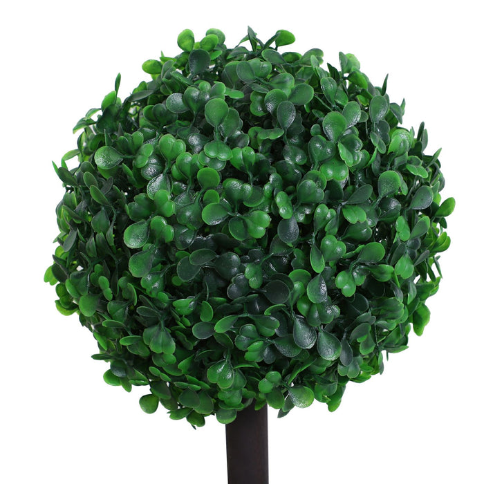 Artificial Boxwood Ball Topiary Trees, 67cm – Set of 2 Potted Faux Greenery for Outdoor & Indoor Decoration – Lush Aesthetic for Home & Office Spaces