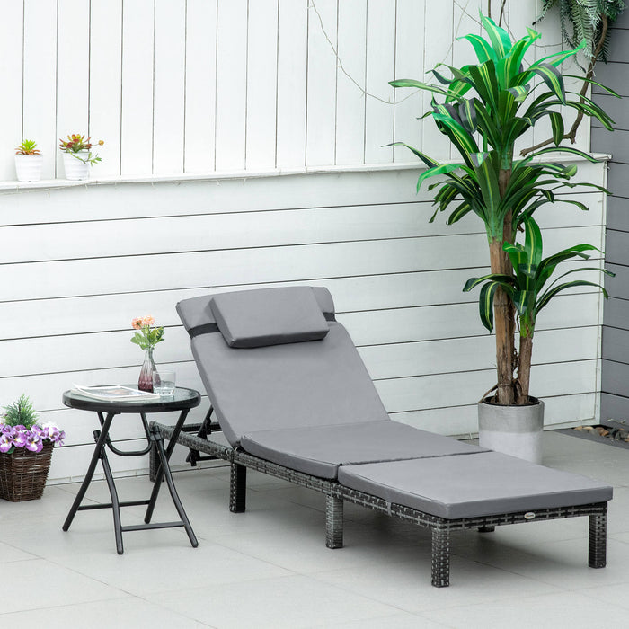 Garden Rattan Sun Lounger - Outdoor Patio Recliner with Fire-Resistant Sponge, Grey - Ideal for Relaxation and Sunbathing