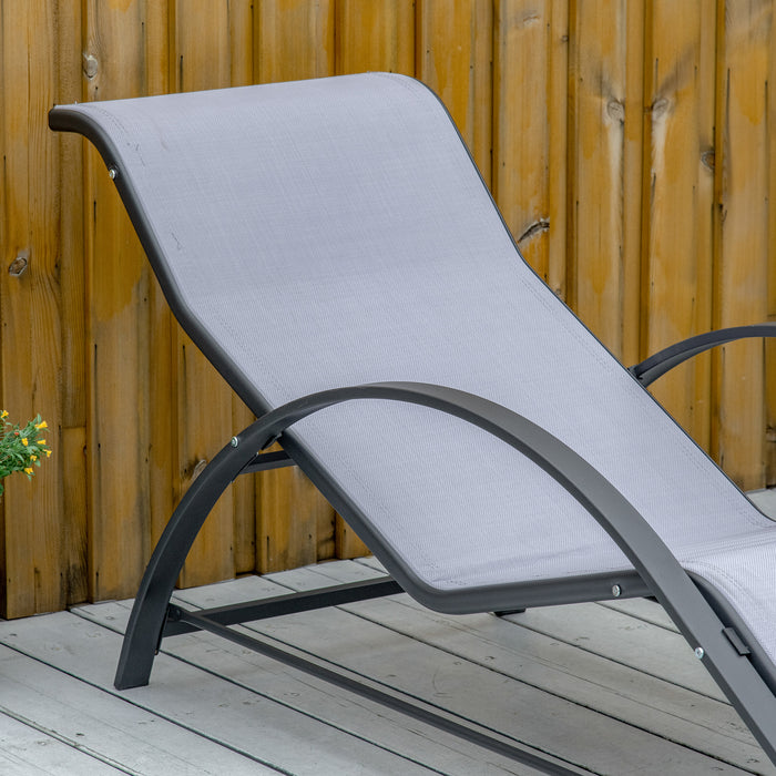 Outdoor Recliner Set - 3-Piece Garden Sunbathing Lounge Chairs with Matching Table, Light Grey - Perfect for Patio Relaxation and Entertaining Guests