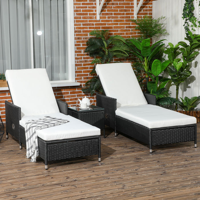 Rattan Sun Lounger Set - Patio Chaise Lounge with Adjustable Backrest and Soft Cream White Cushions - Ideal for Outdoor Relaxation and Comfort